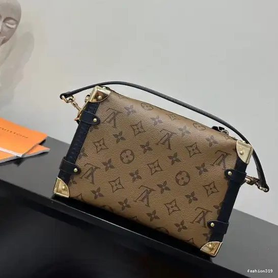 VUITTON MM LOUIS TRUNK SIDE 0504